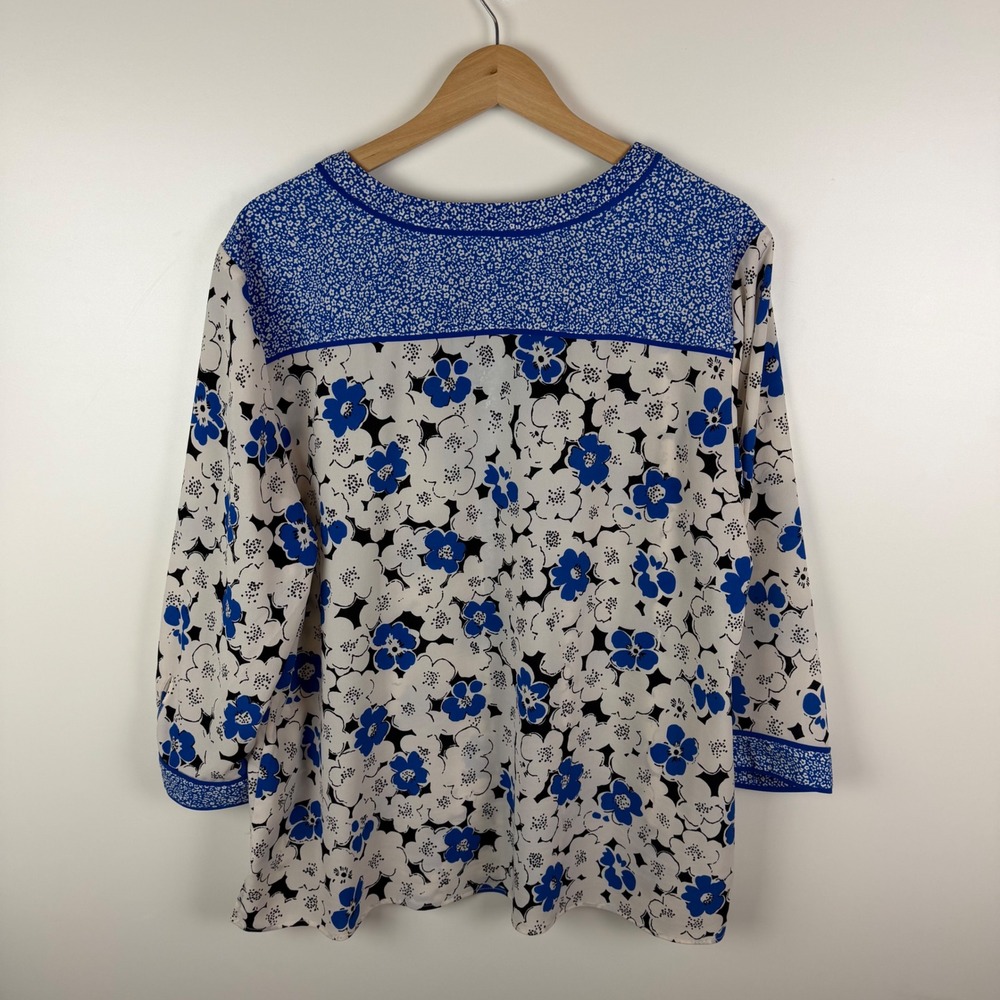 Talbots Blue Floral Blouse Large Lightweight Boho Office Mixed Print Preppy - Picture 3 of 7